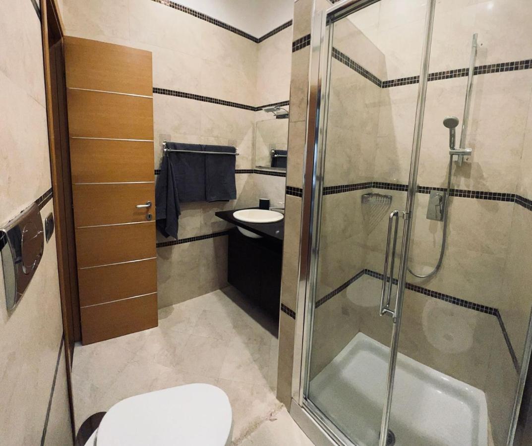 Best Stay - Bari Centrale Bagian luar foto