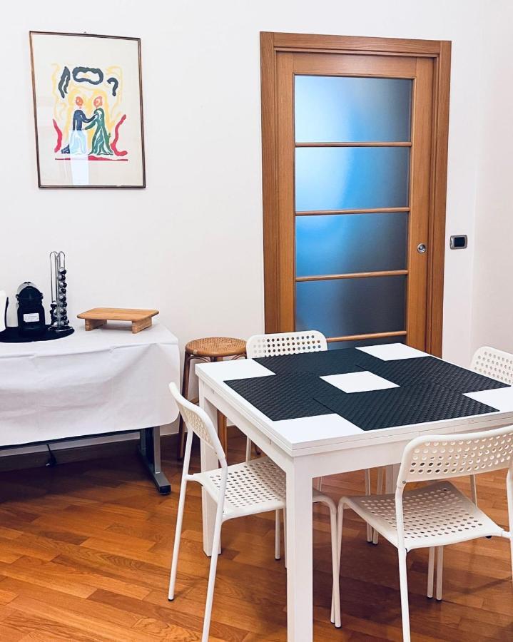 Best Stay - Bari Centrale Bagian luar foto